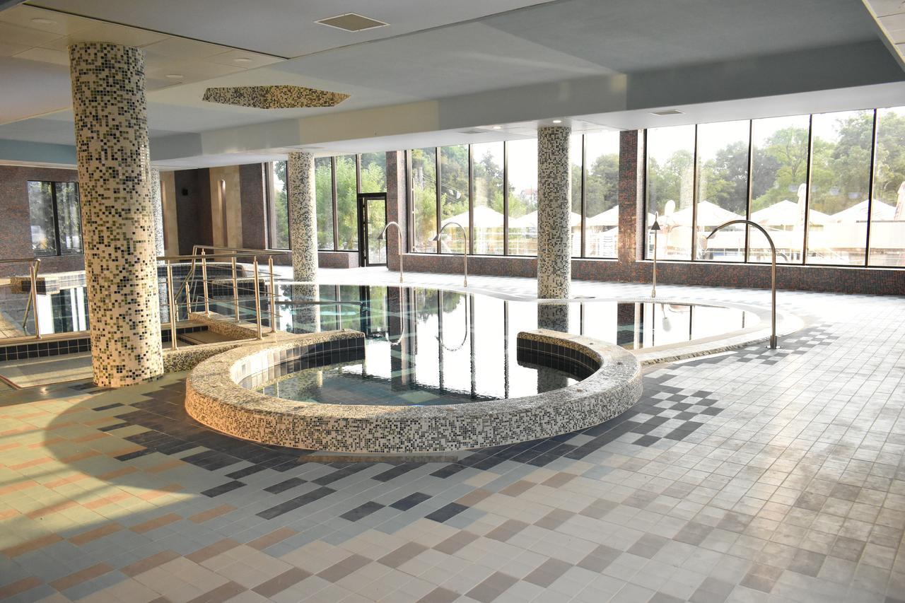 Hotel President Spa Беїле-Фелікс Екстер'єр фото